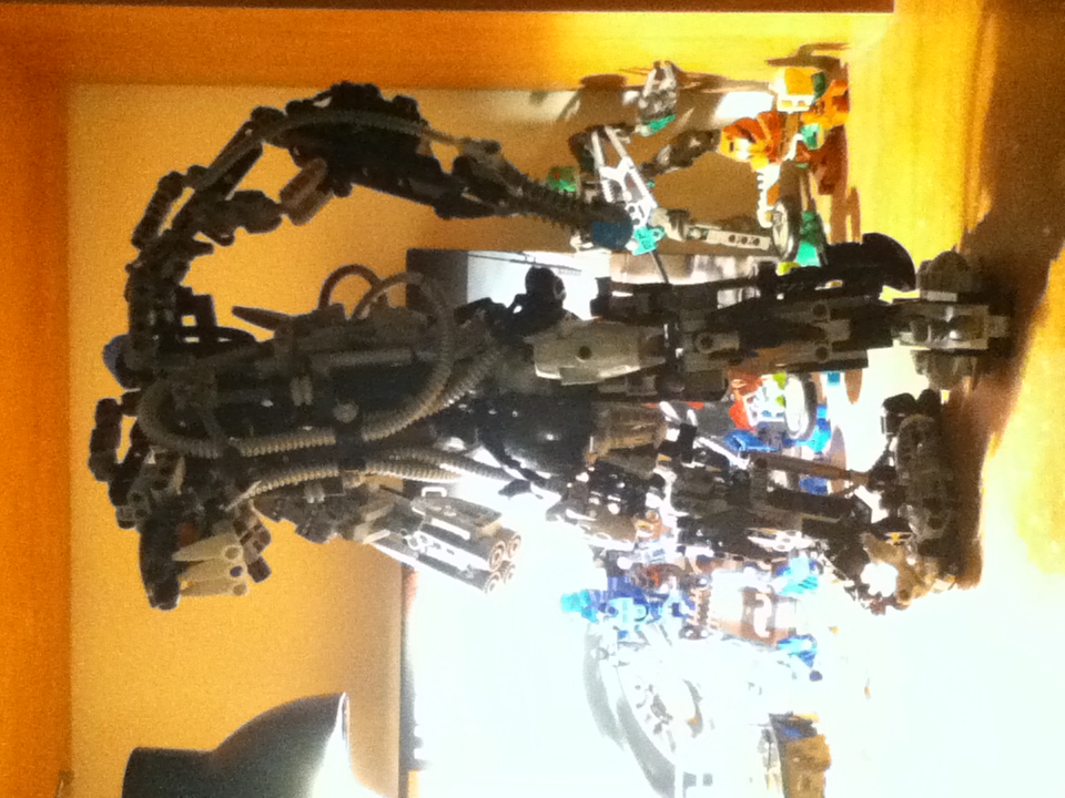 bionicle_moc_5.jpg