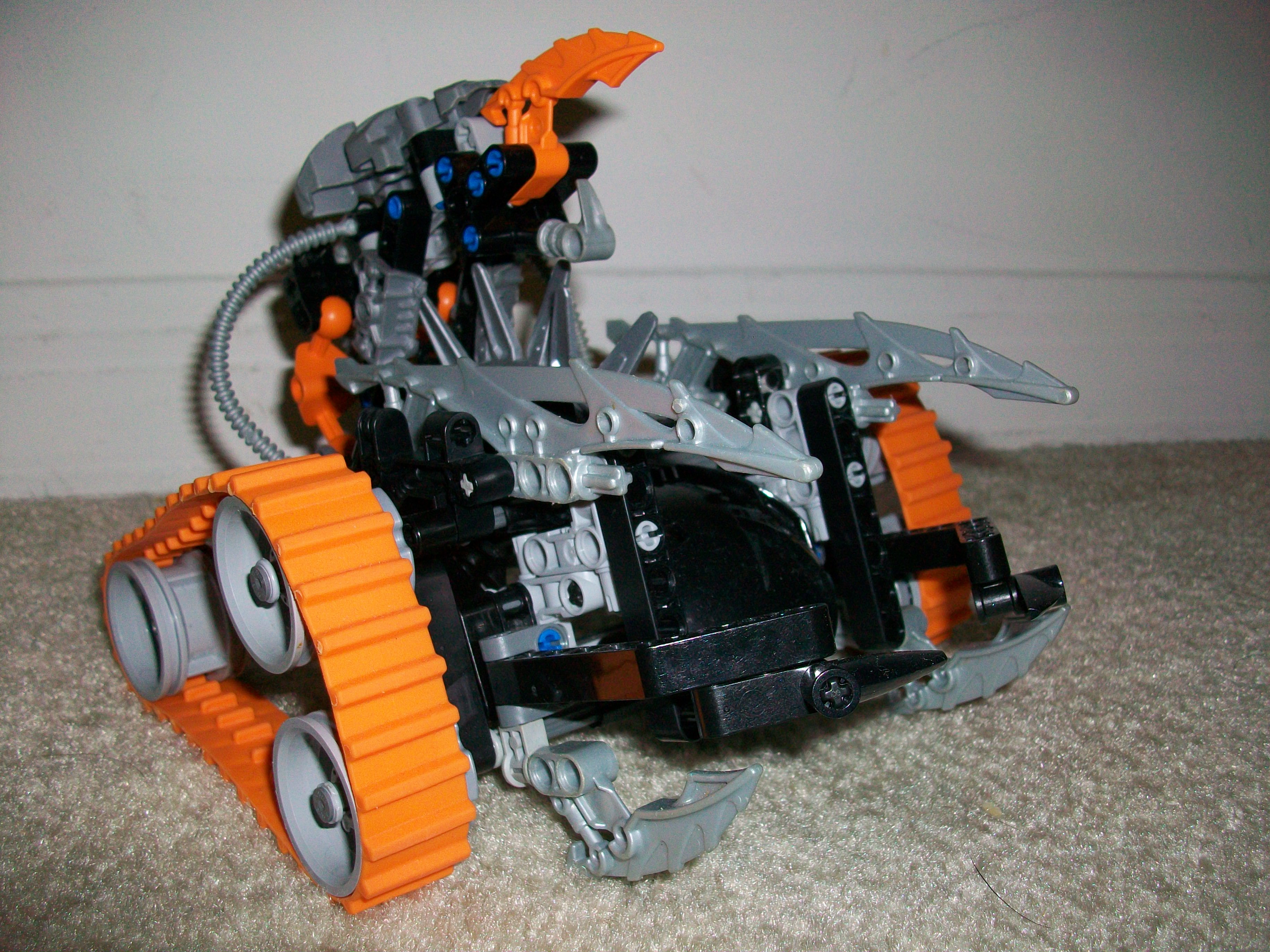 moc_3_angle.jpg