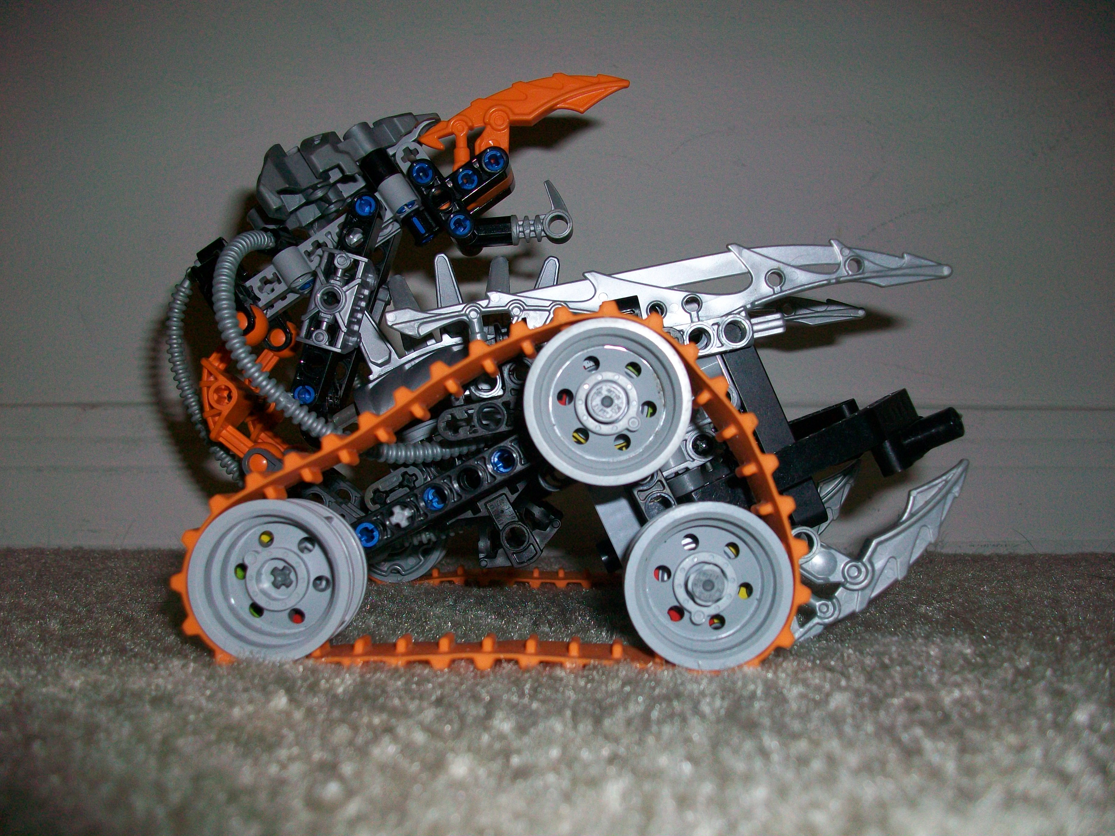 moc_3_side.jpg
