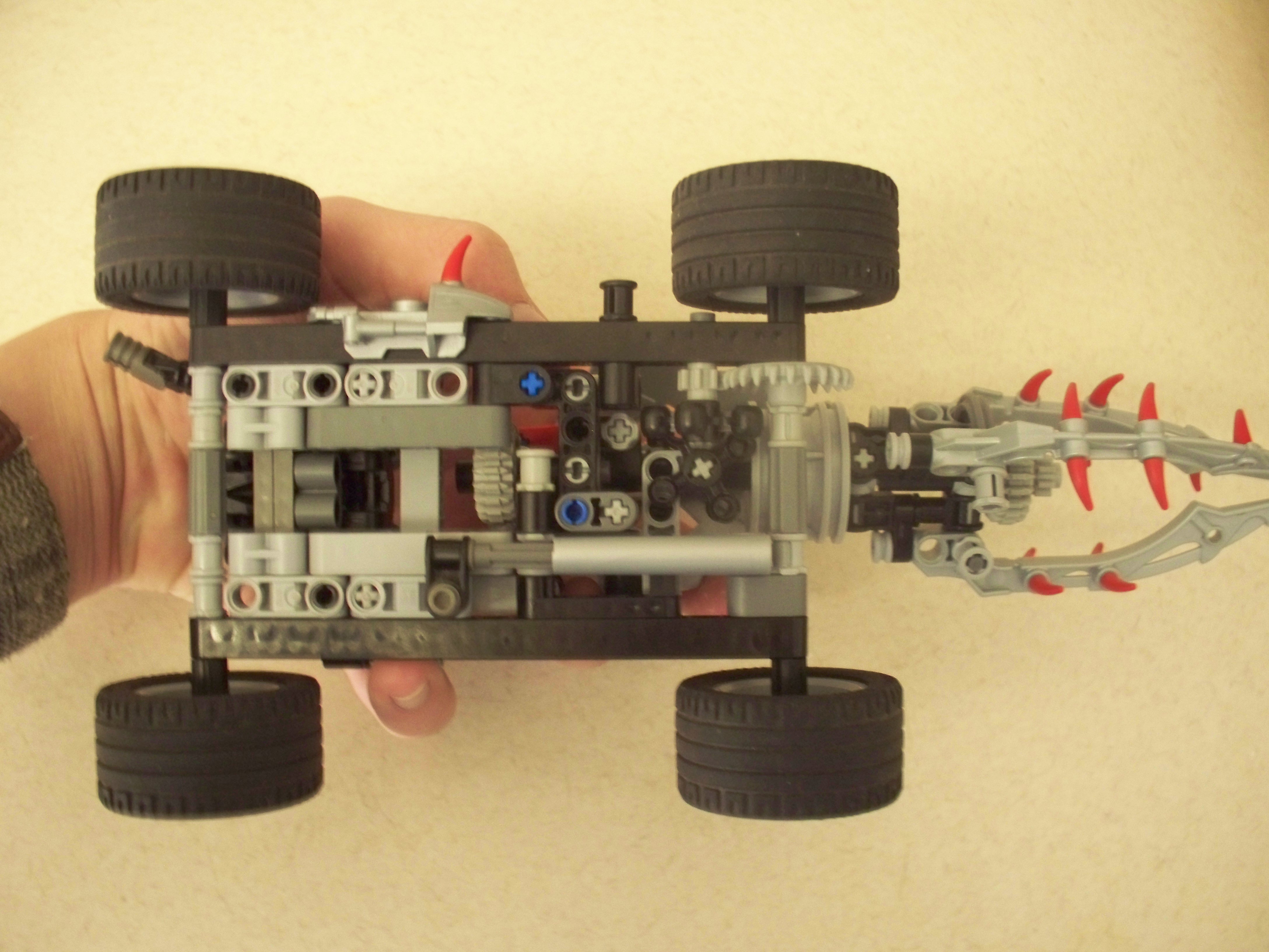 mocs_009.jpg
