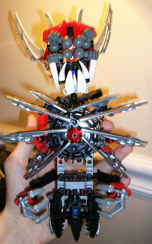 red_titan_chest.jpg