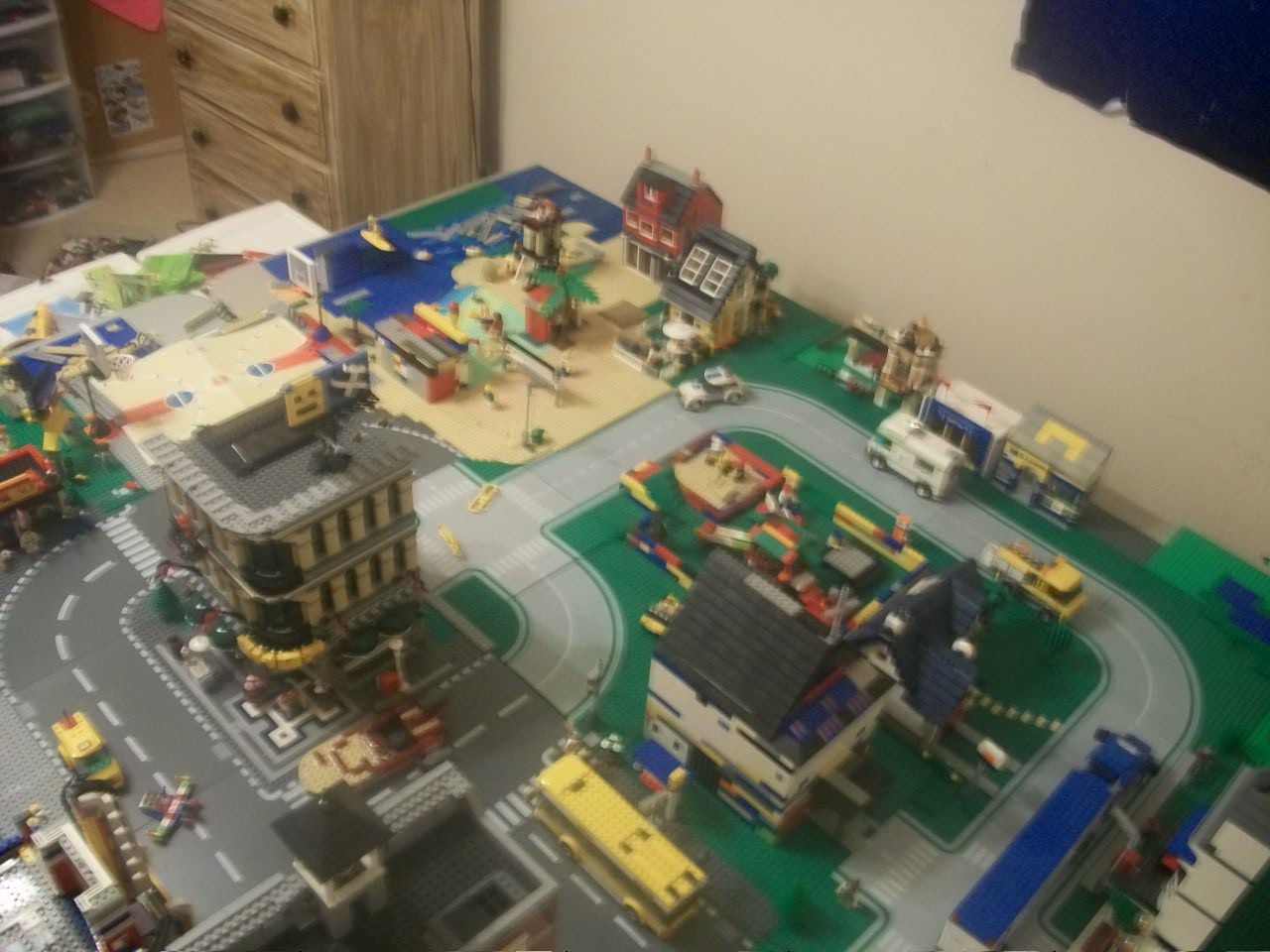 lego_town_pictures_001.jpg