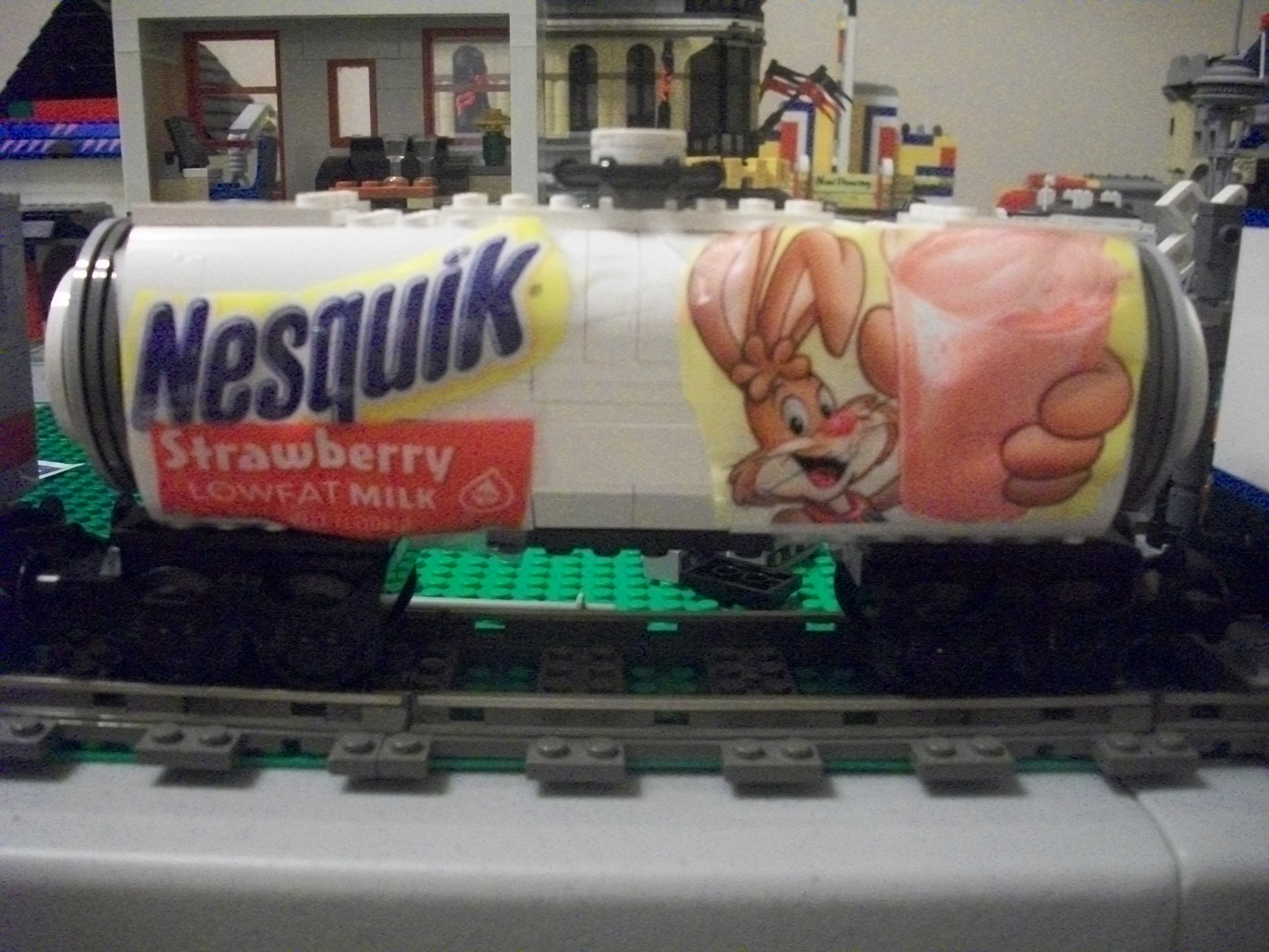 nesquik_tank_car_001.jpg