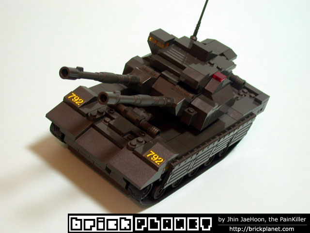 9993_mammoth_tank_5.jpg