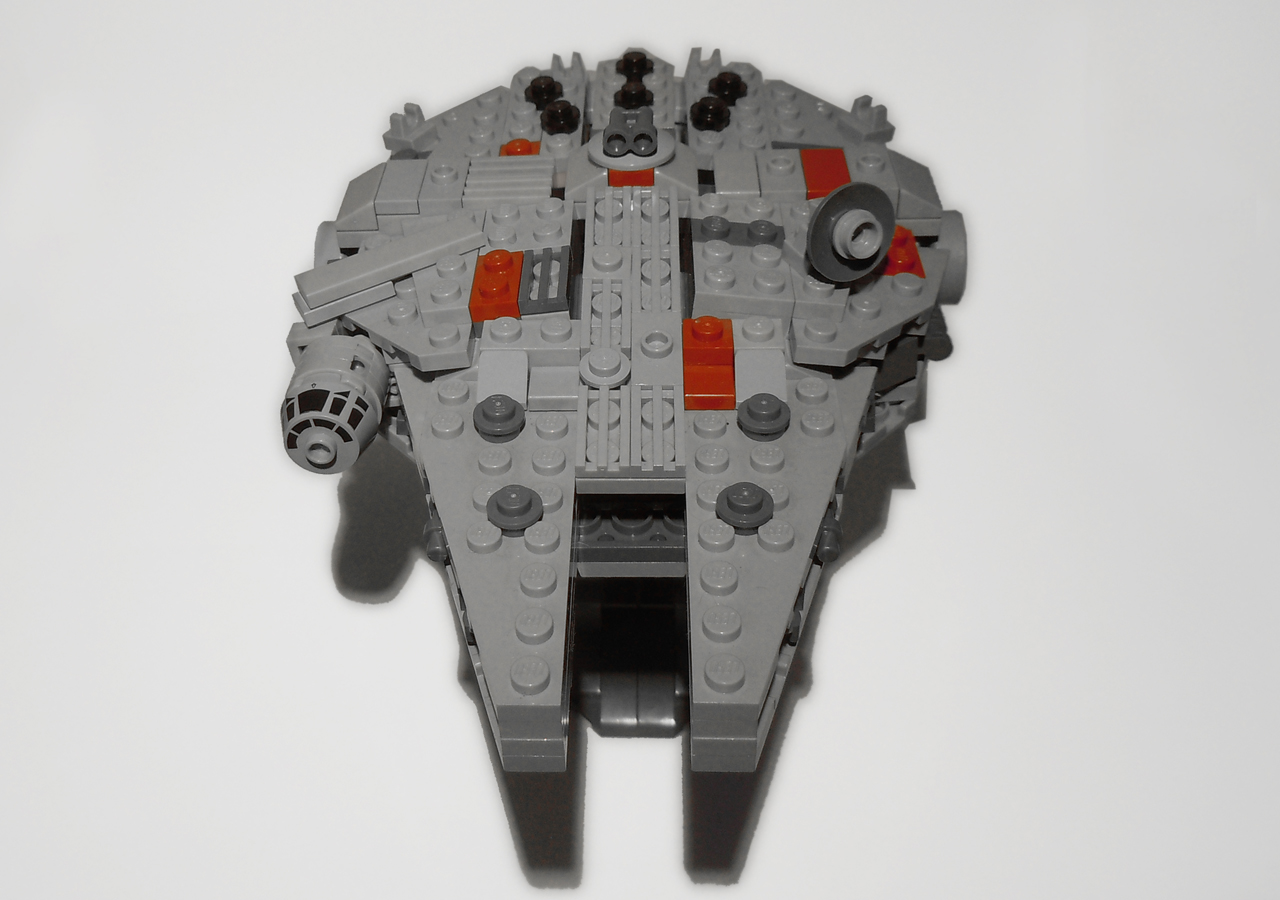 millennium_falcon_moc_04.jpg