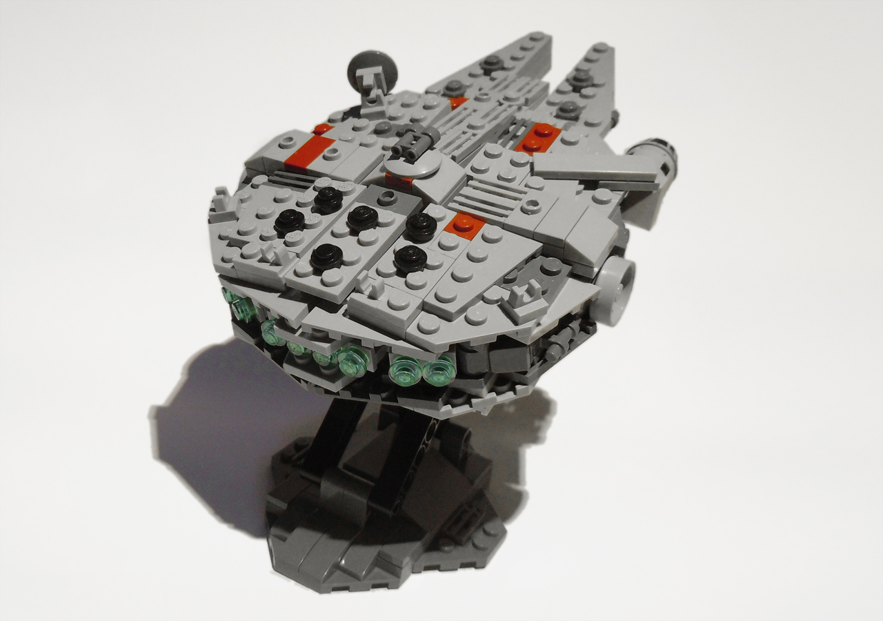 millennium_falcon_moc_05.jpg