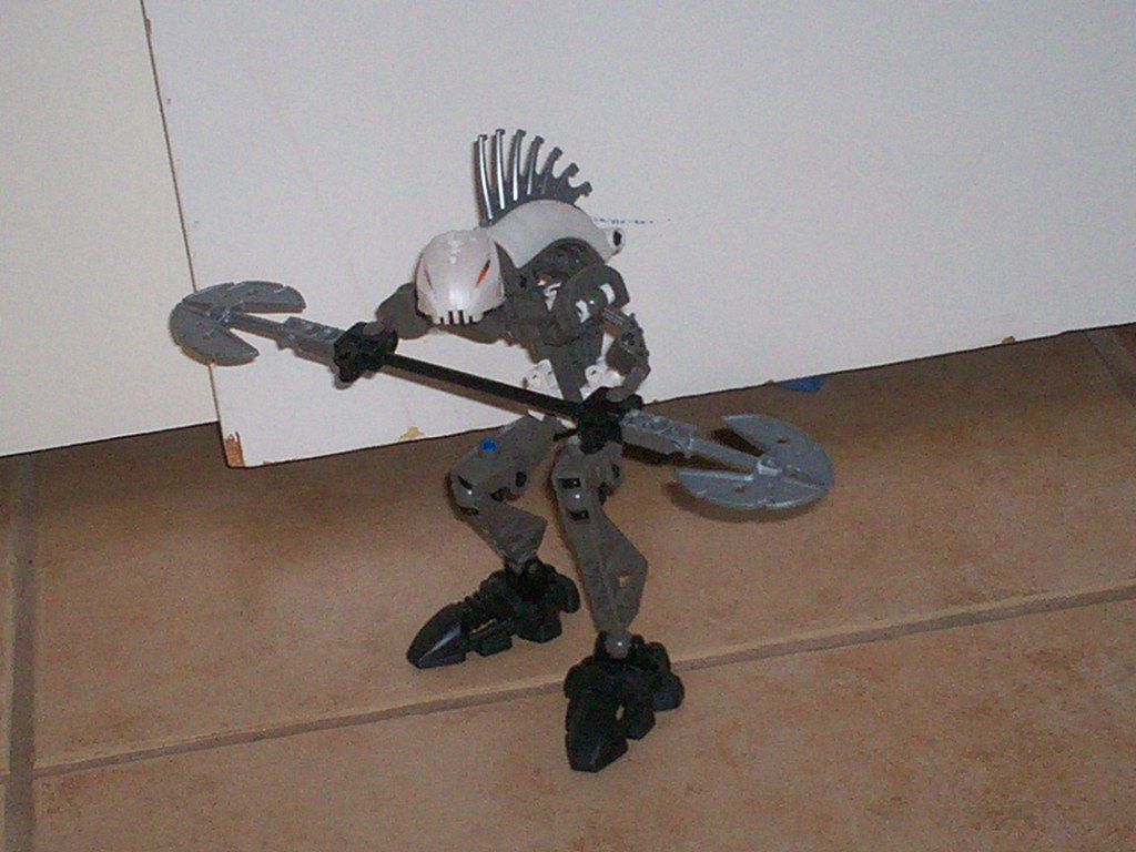 bionicle_bom_and_oomn_012.jpg