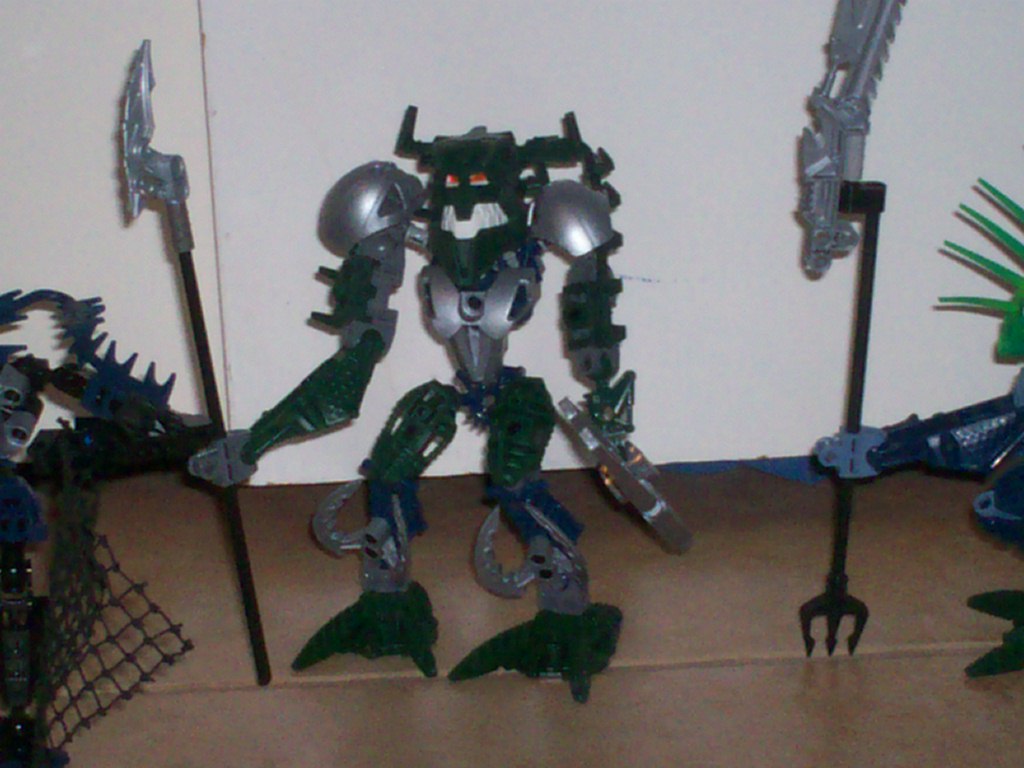 bionicle_bom_and_oomn_008.jpg