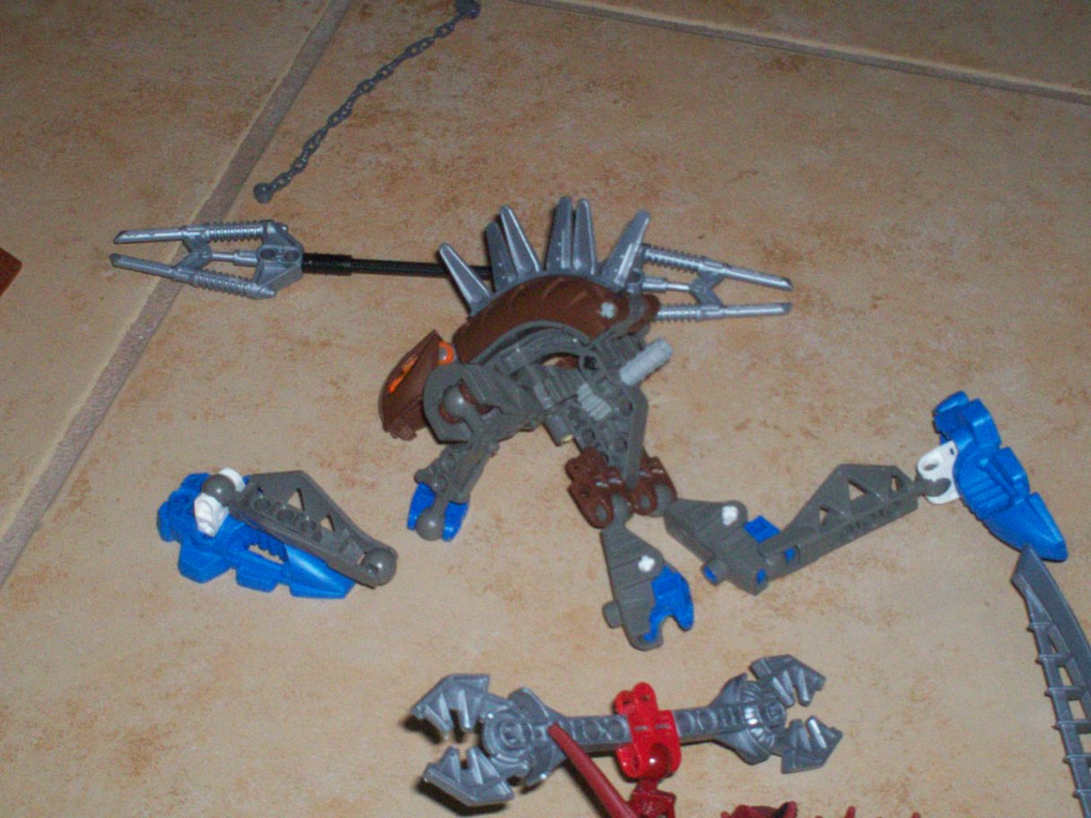 bionicle_bom_and_oomn_045.jpg