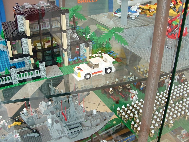 007_living_space_l.jpg