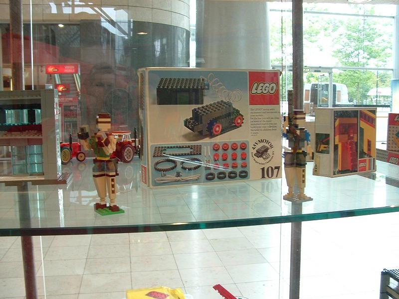 012_street_level_rear.jpg