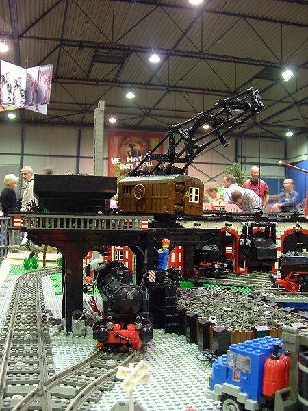 04-08_loading.jpg