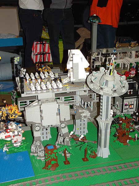 08-03_endor_base.jpg