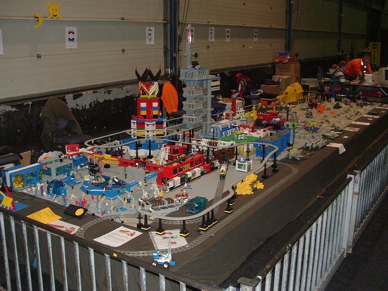 18-01_moonbase.jpg