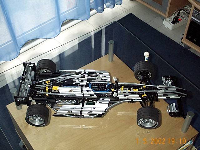 f1-022.jpg