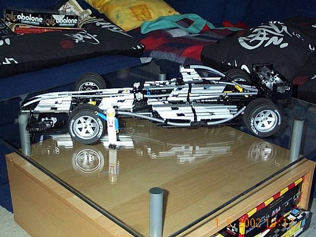 f1-024.jpg