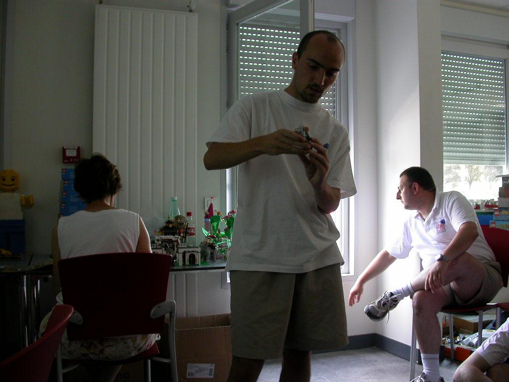 dscn2011.jpg