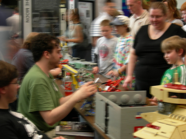 nasm060084.jpg