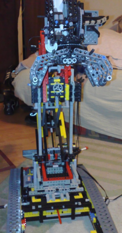 10112008041-001.jpg