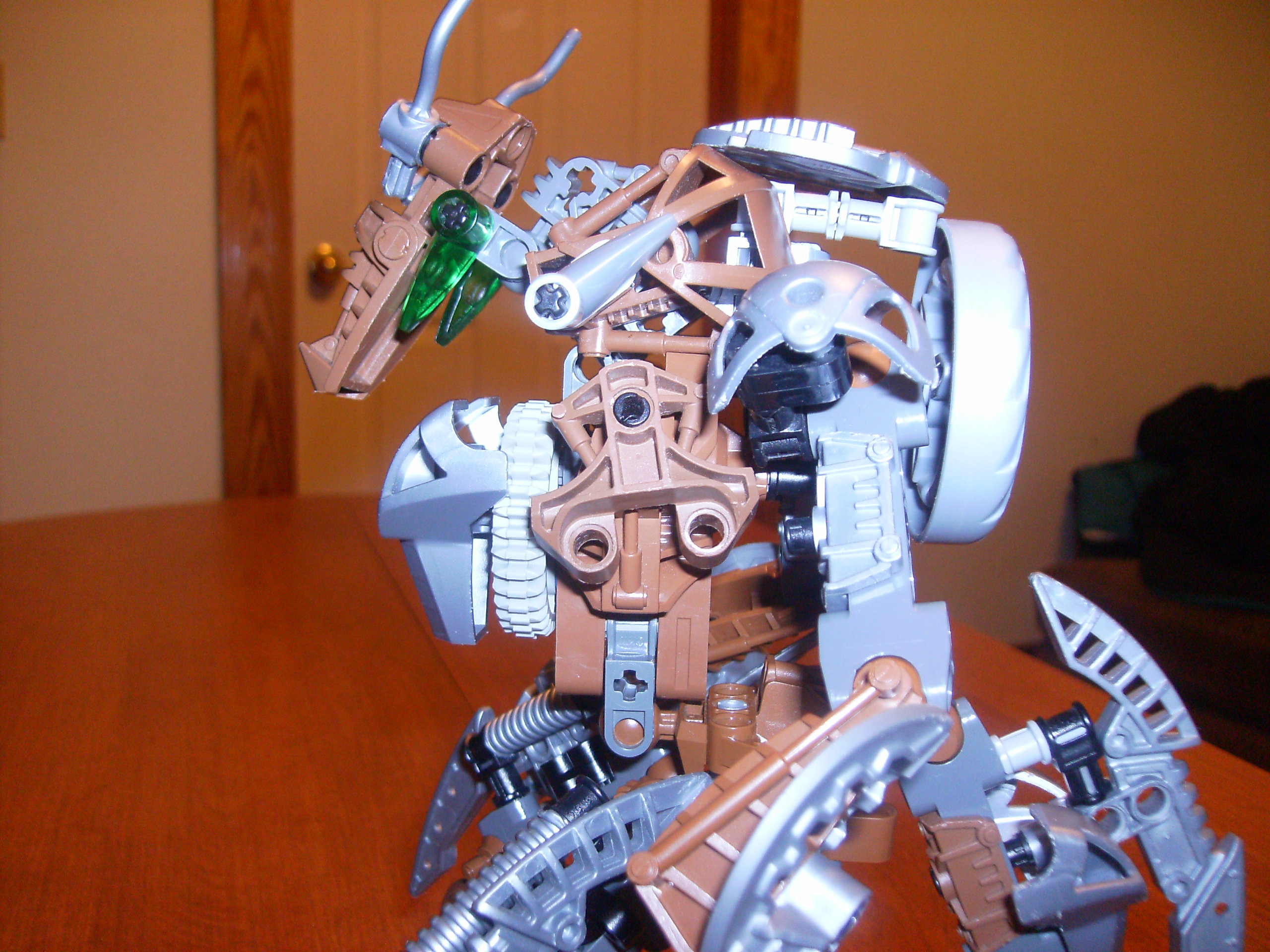 tri_pod_rahi_moc_2.jpg