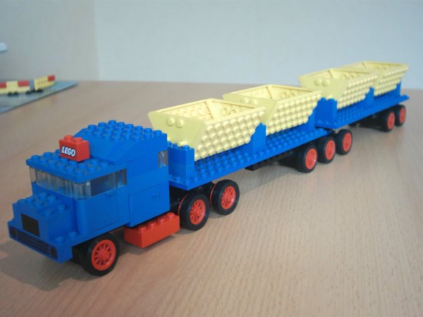 b-train.jpg