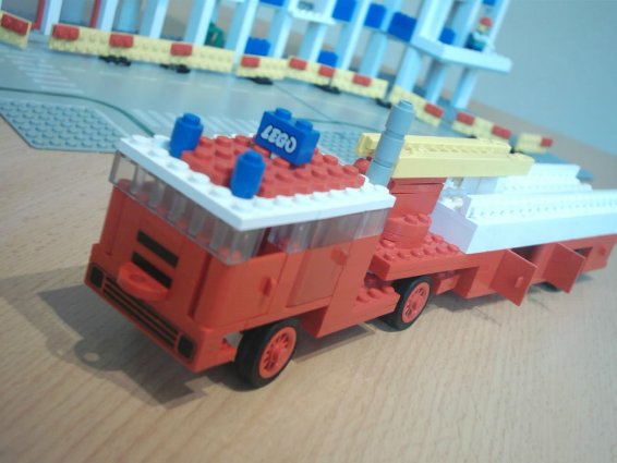 feuerwehr-lenk-lkw-1.jpg