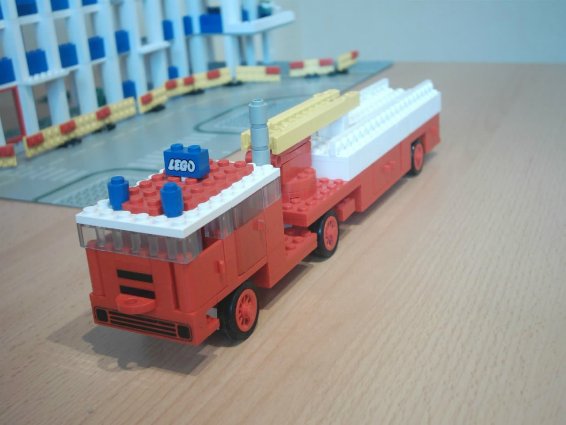 feuerwehr-lenk-lkw-3.jpg