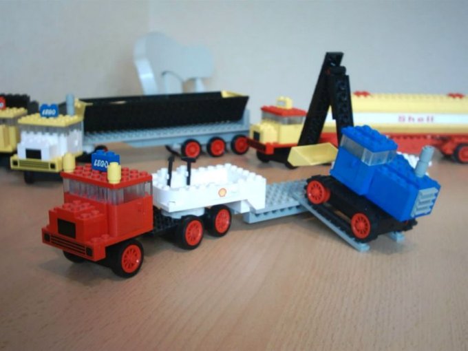 lenk-lkw-mit-bagger.jpg