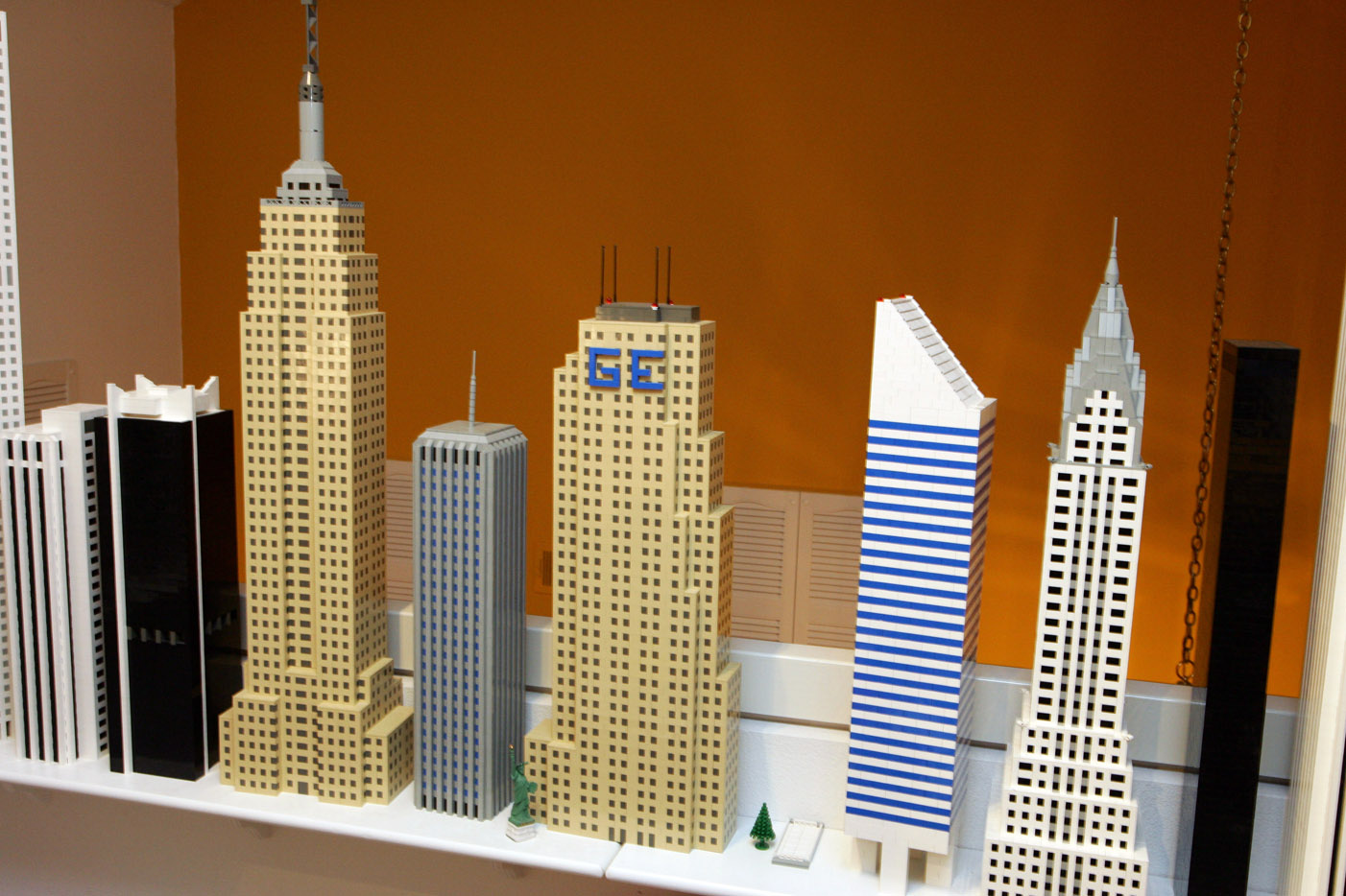 empire_state_and_others.jpg