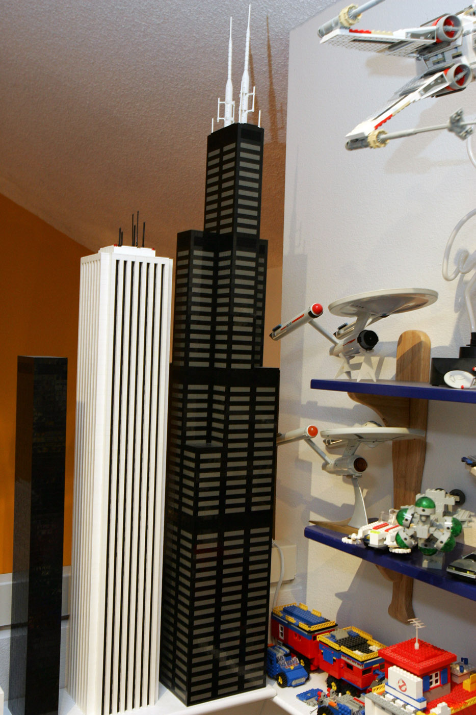 sears_tower_and_aon_center.jpg