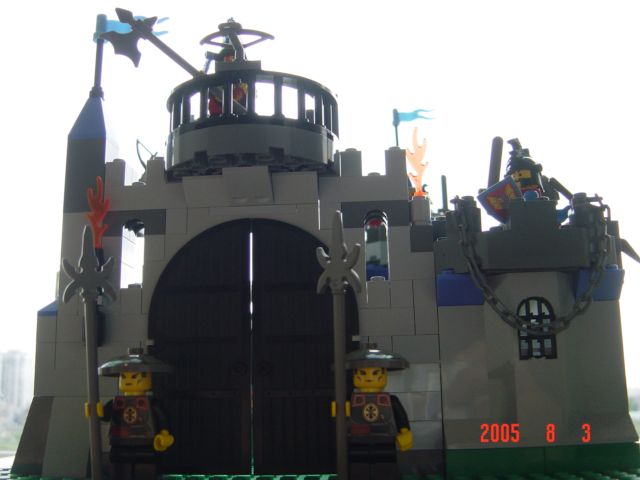 1castle2.jpg