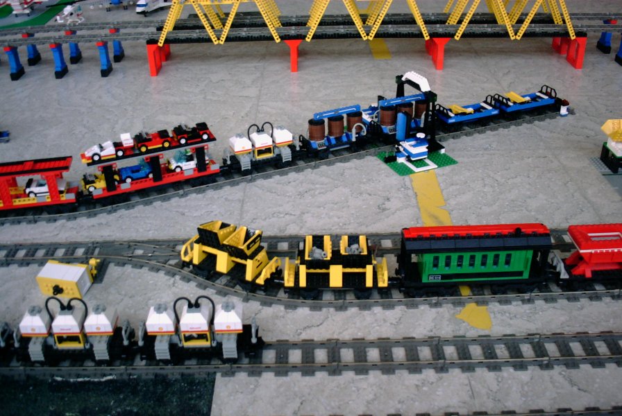 trains4.jpg