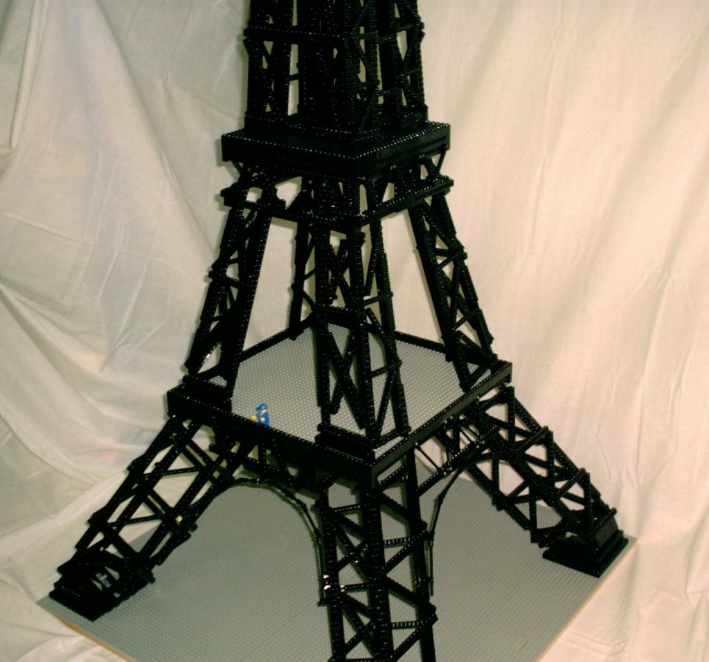 eiffel_middle01.jpg