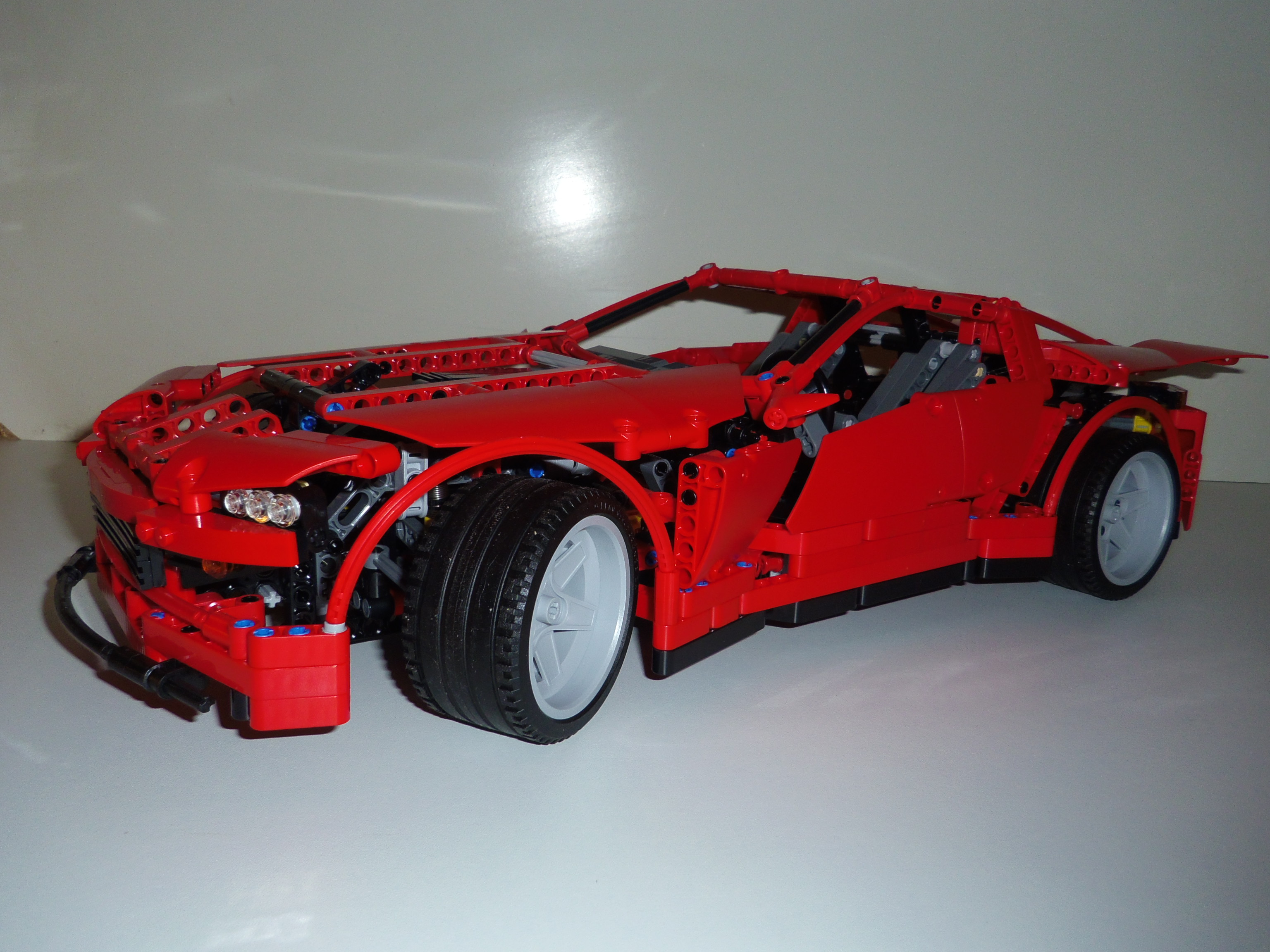 8070-super_car_1.jpg