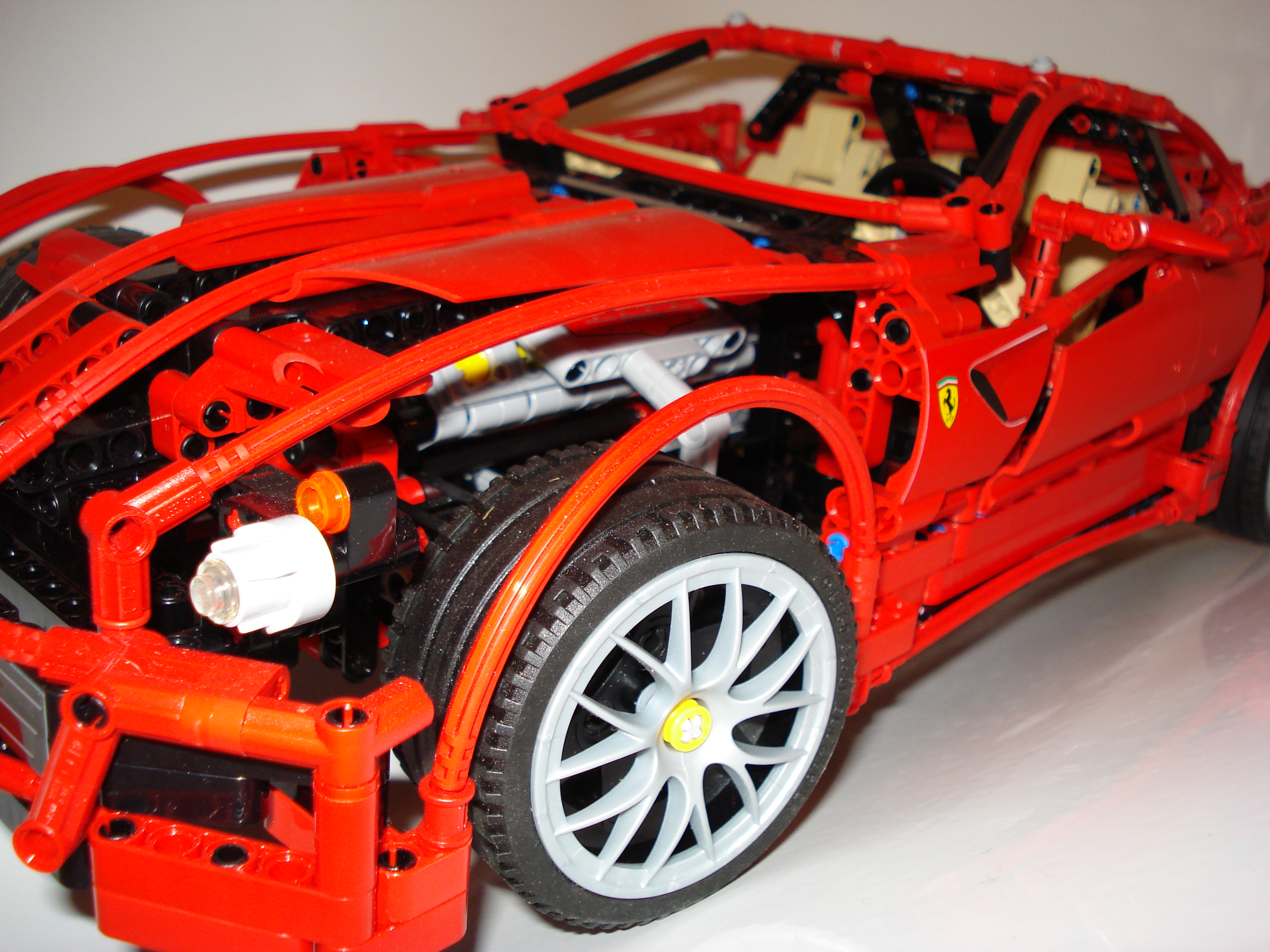 8145-599_gtb_fiorano_2.jpg