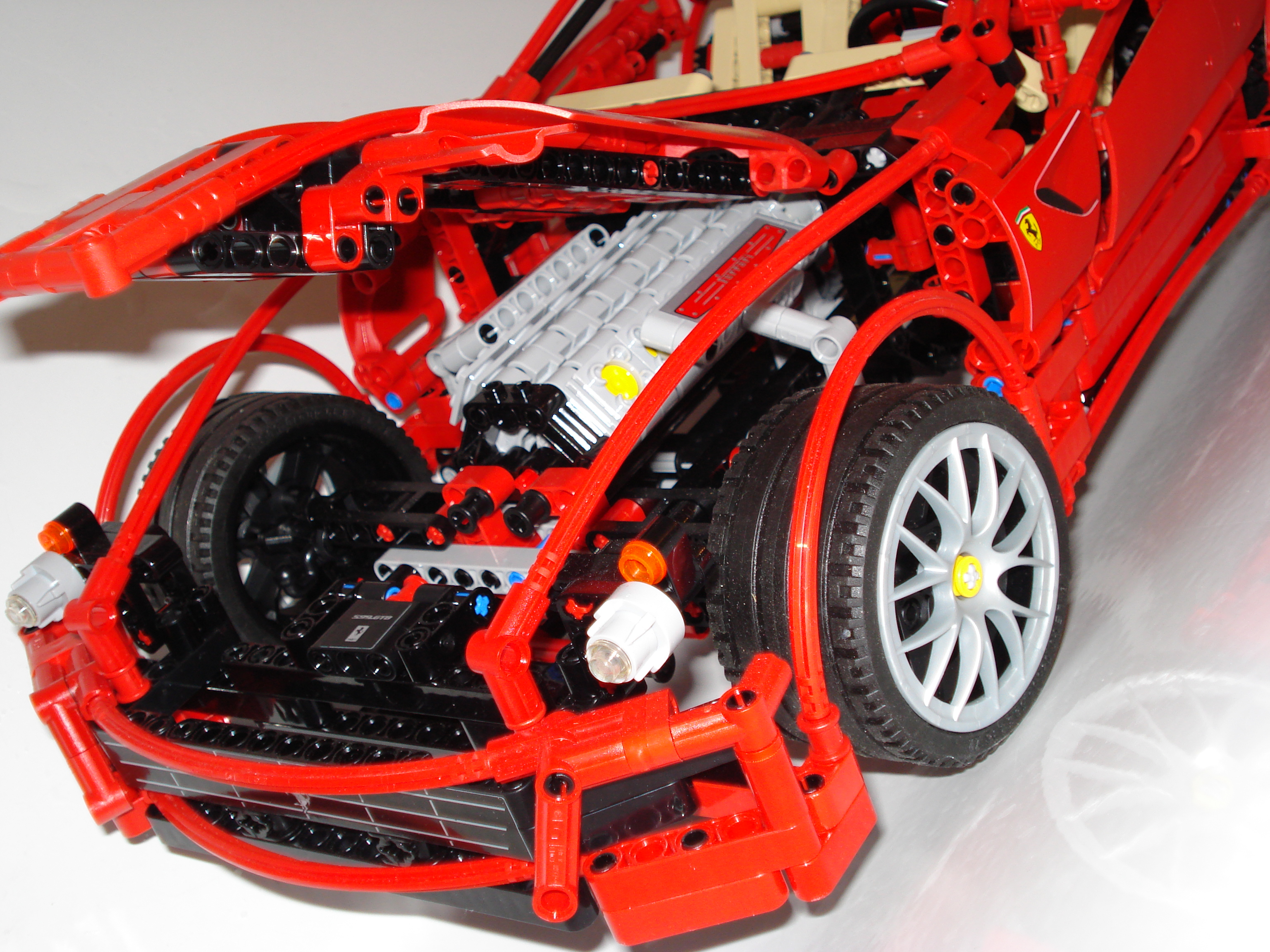 8145-599_gtb_fiorano_6.jpg