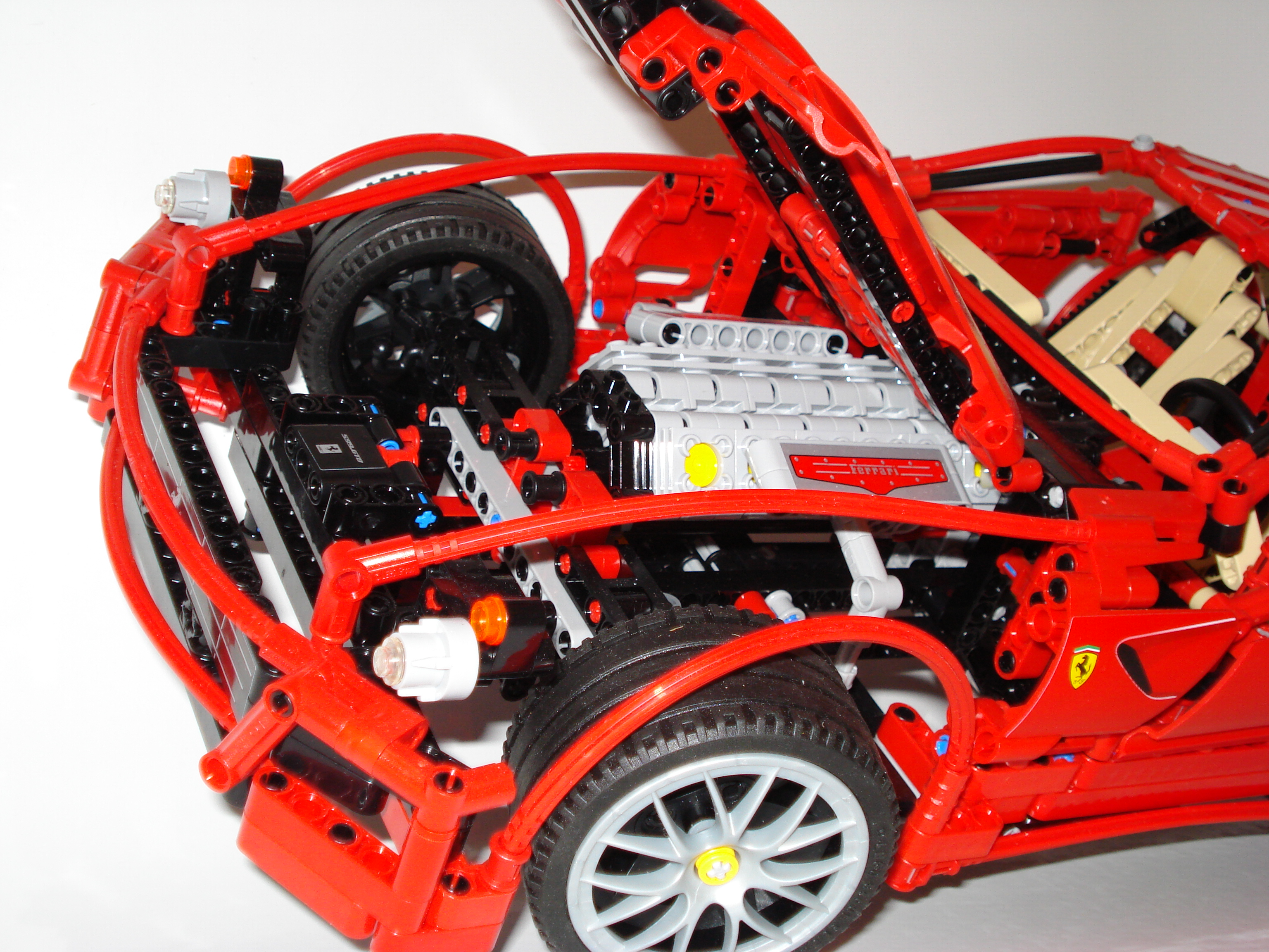 8145-599_gtb_fiorano_7.jpg