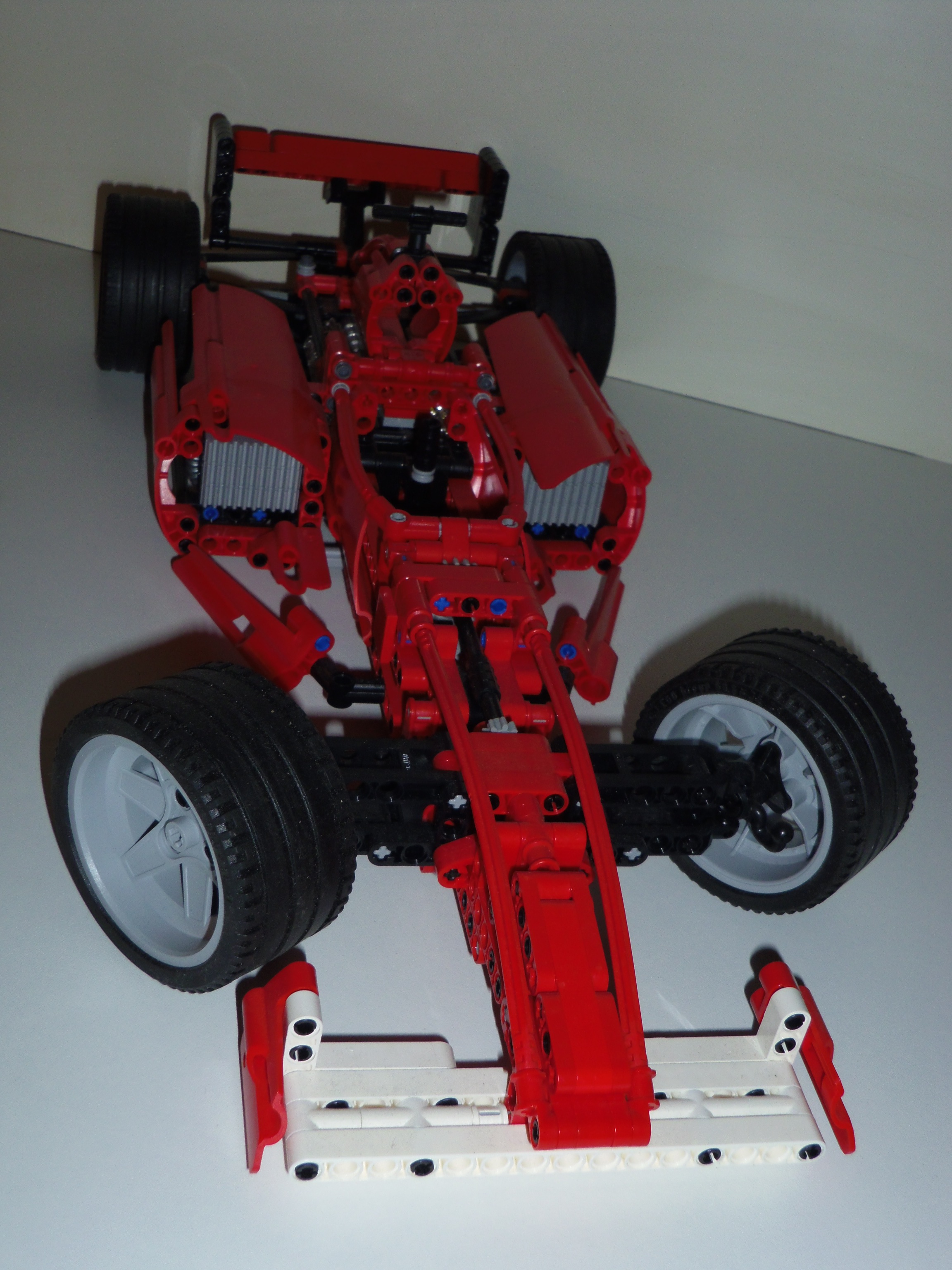8386-ferrari_f1_racer_0.jpg