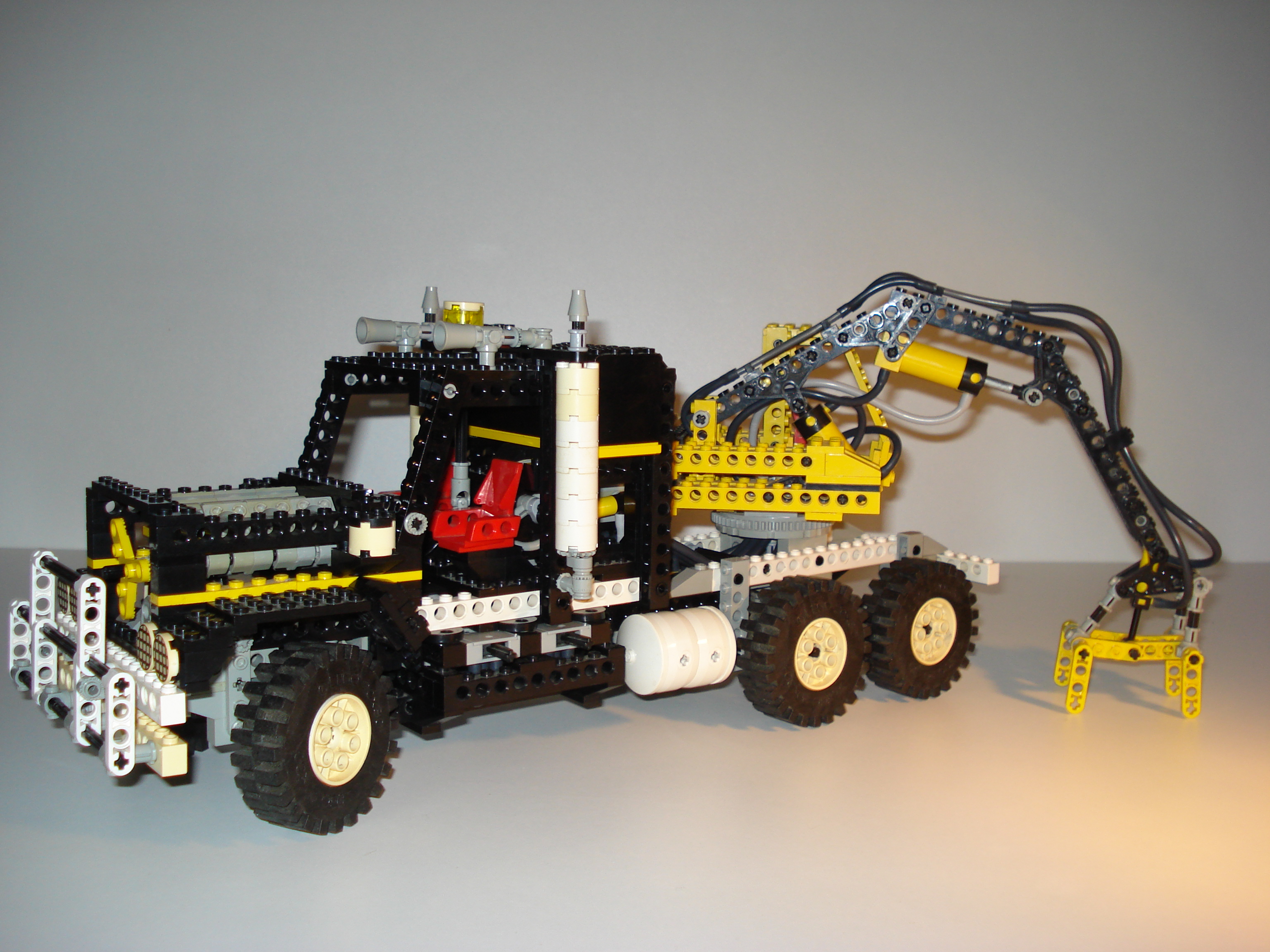 8868-airtech_claw_rig-4.jpg