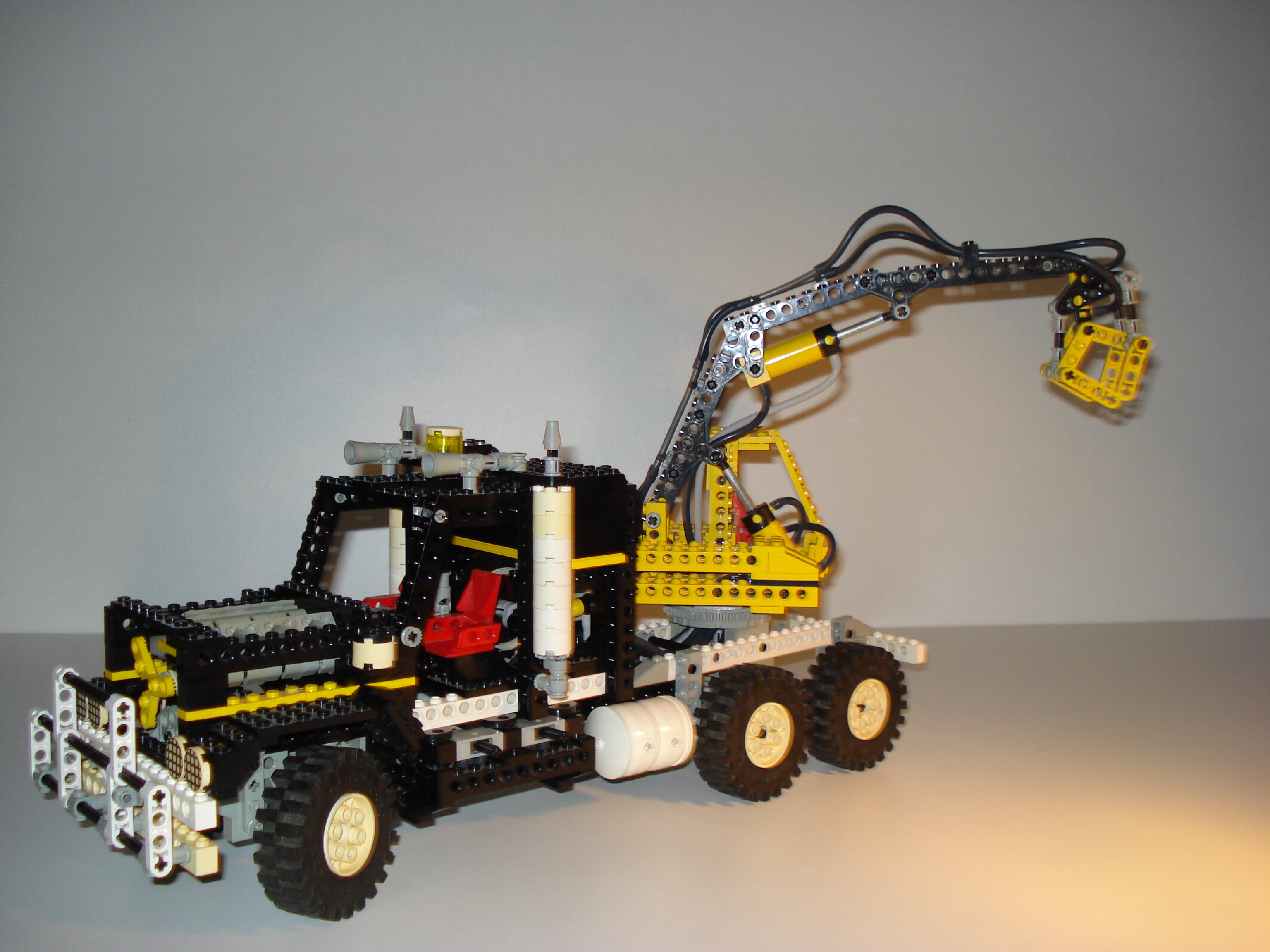 8868-airtech_claw_rig-6.jpg
