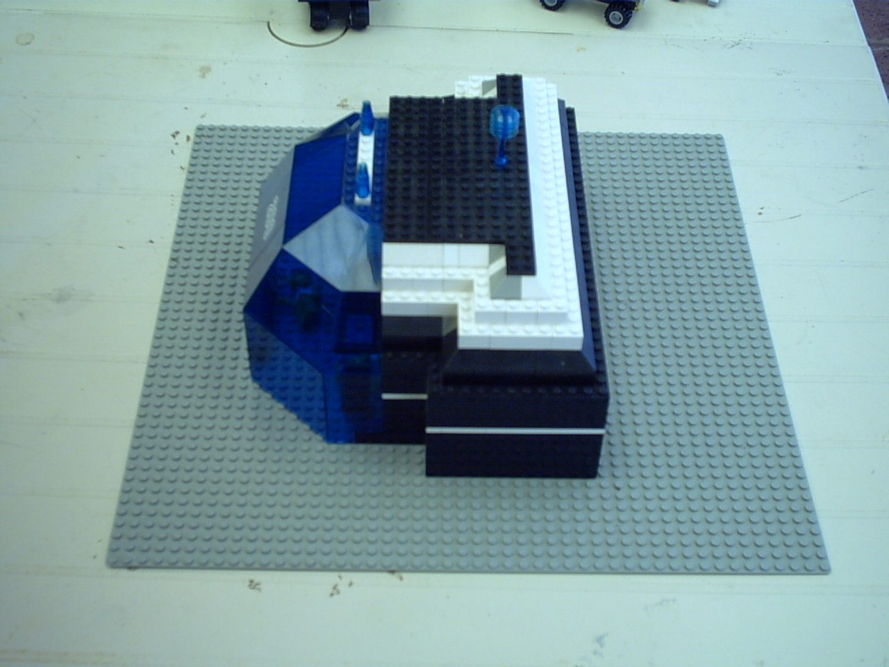 base3.jpg