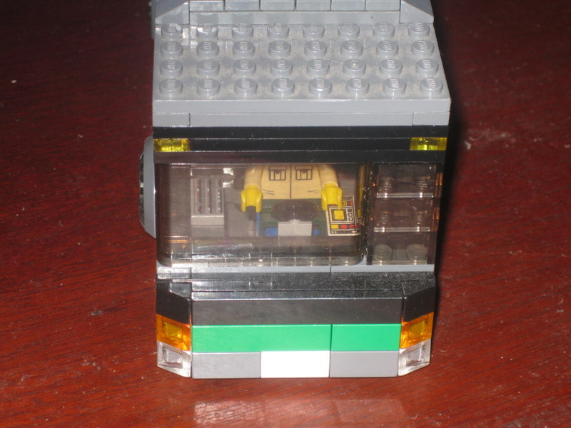 bus2.jpg