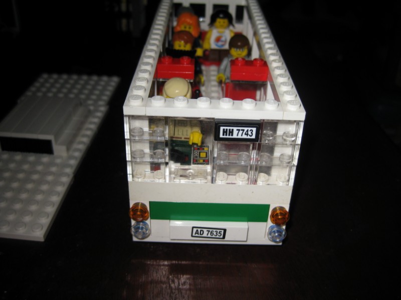 bus2001.jpg
