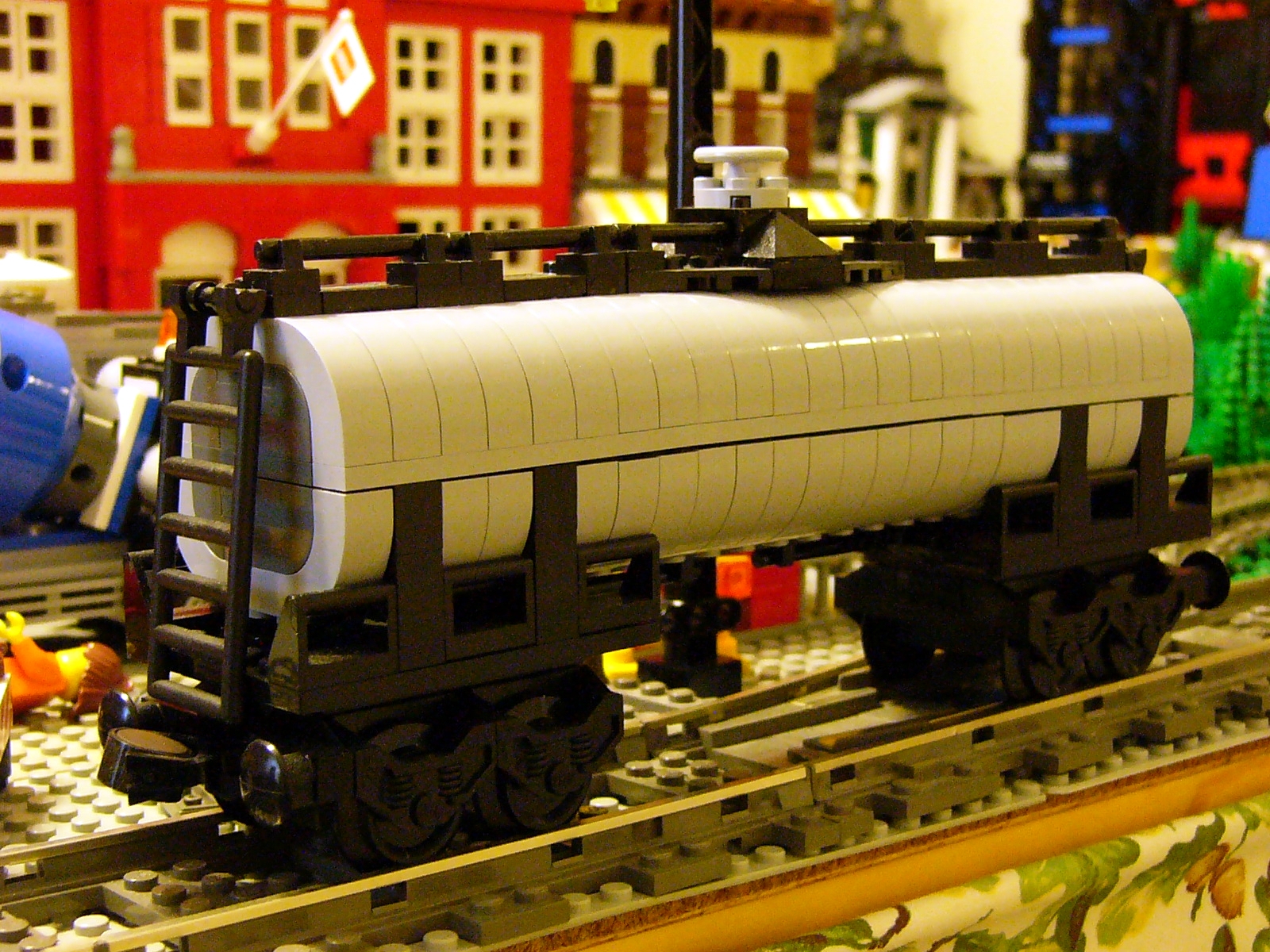 tank_car.jpg