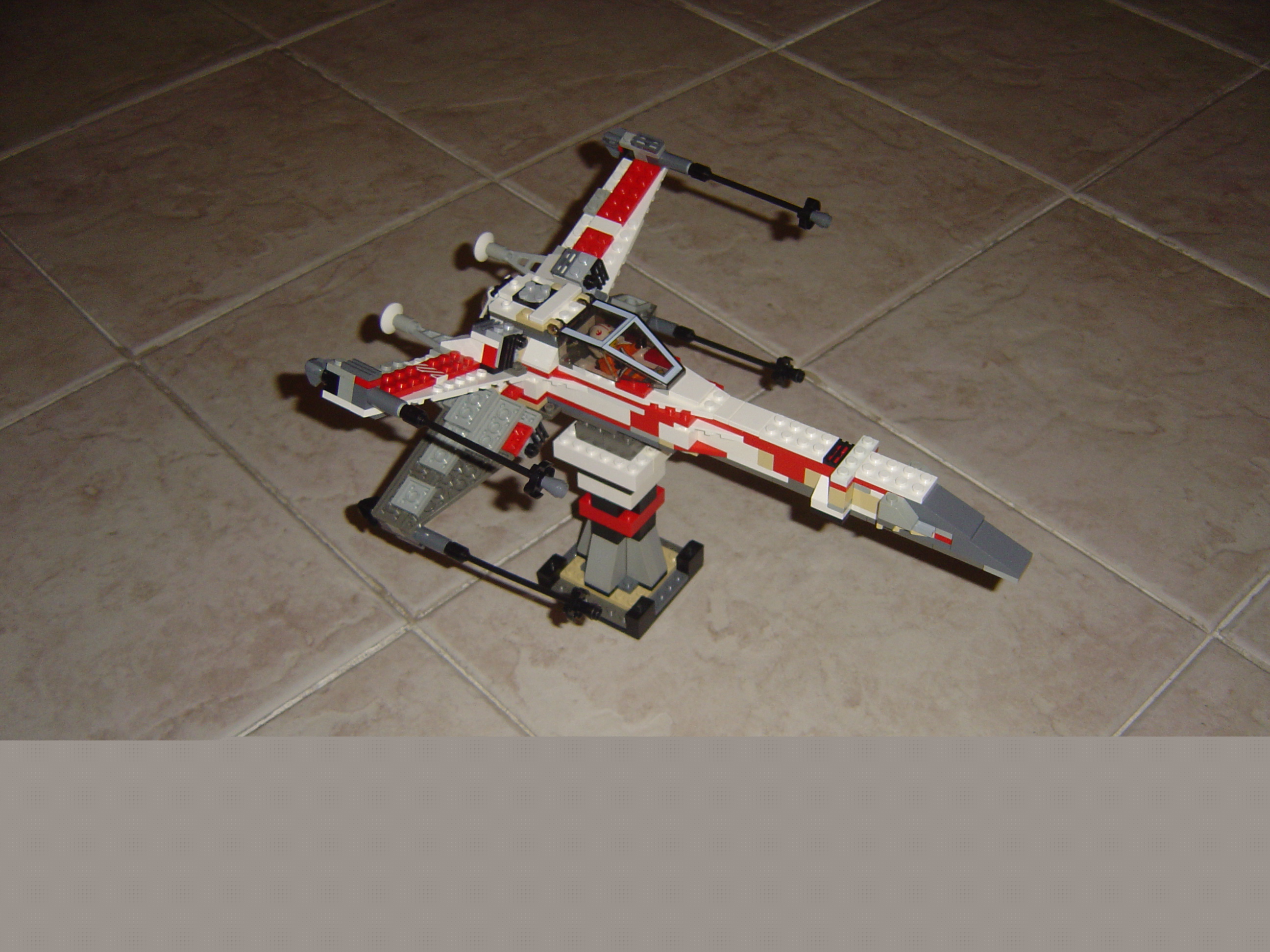 x-wing_starfighter_1.jpg