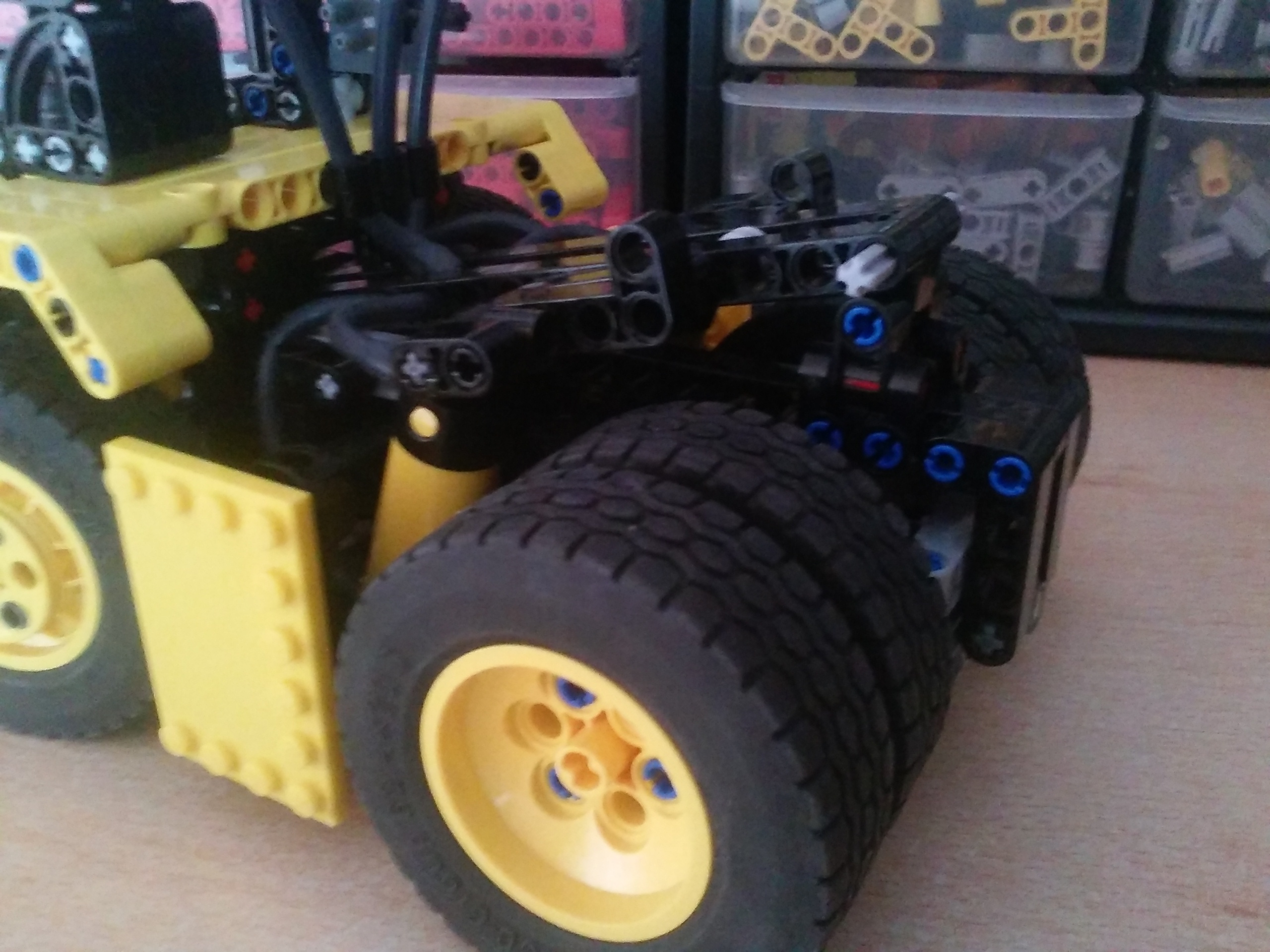 r2.jpg