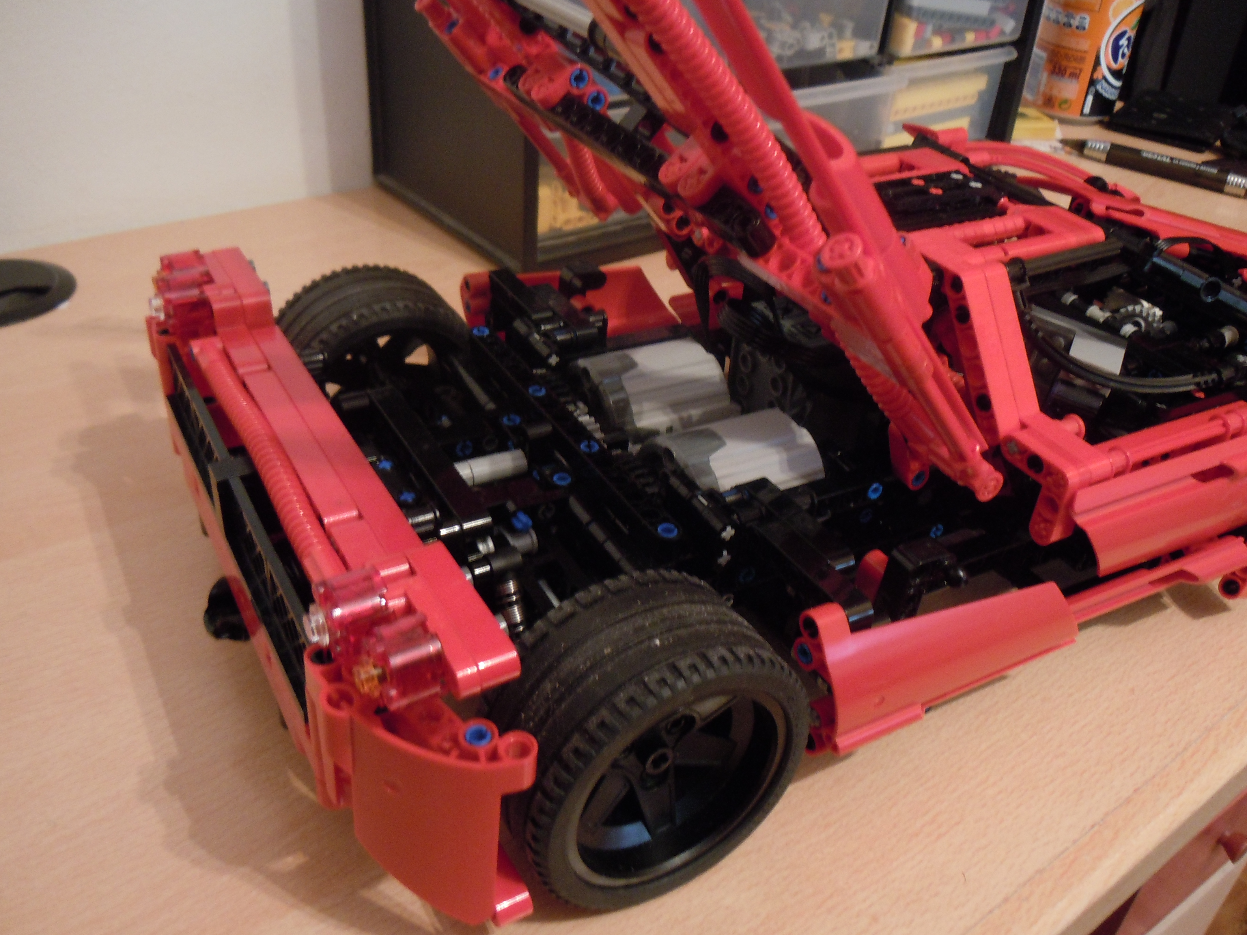enzo_4.jpg