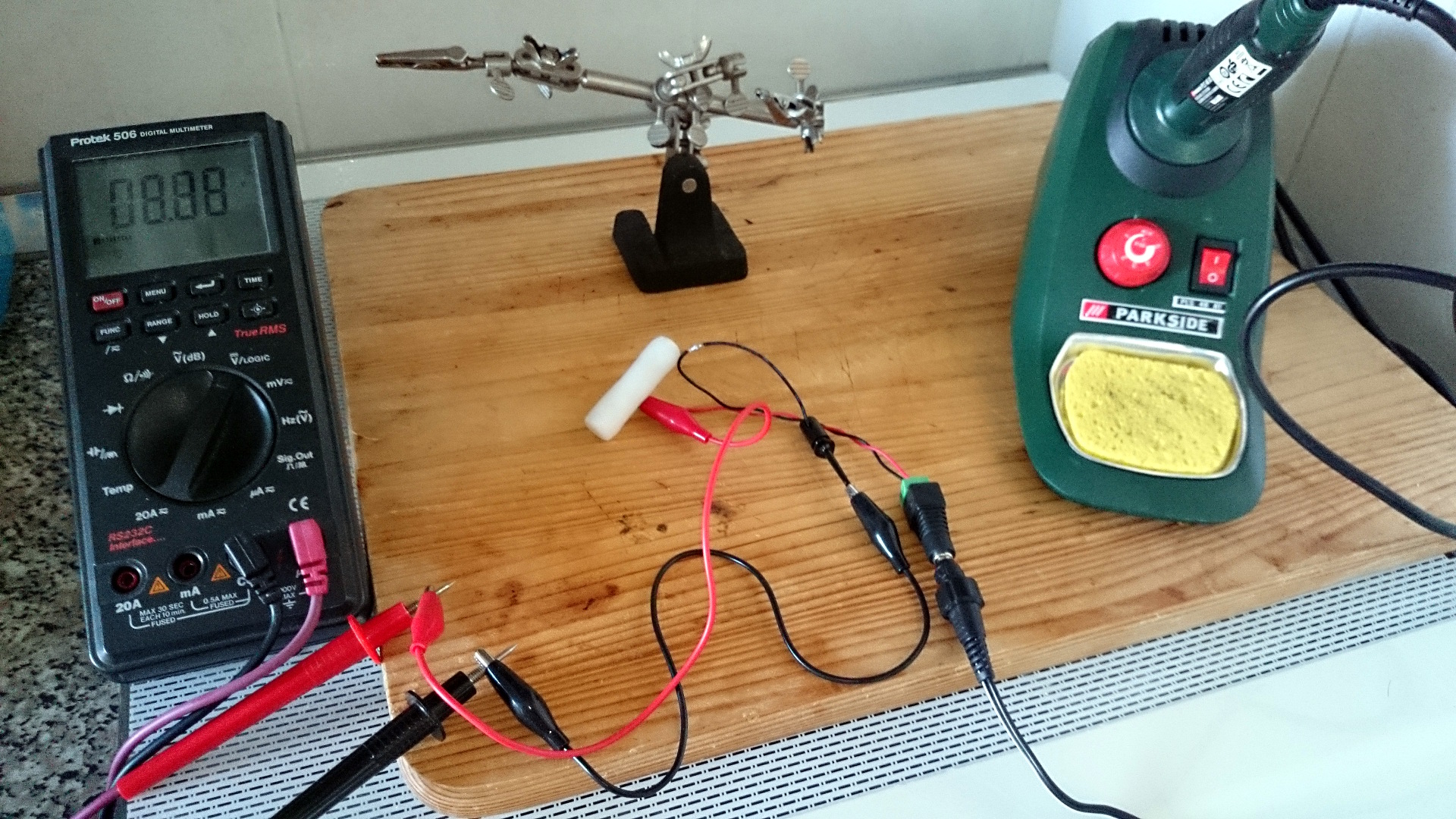 ev3-poweradapter-08.jpg
