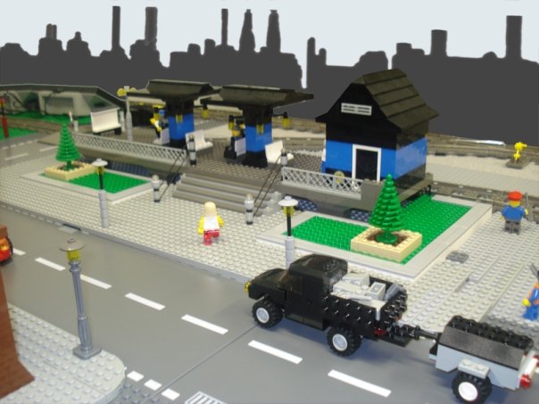 lego-trainplatform.jpg