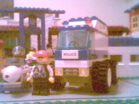 police-truck3.jpg